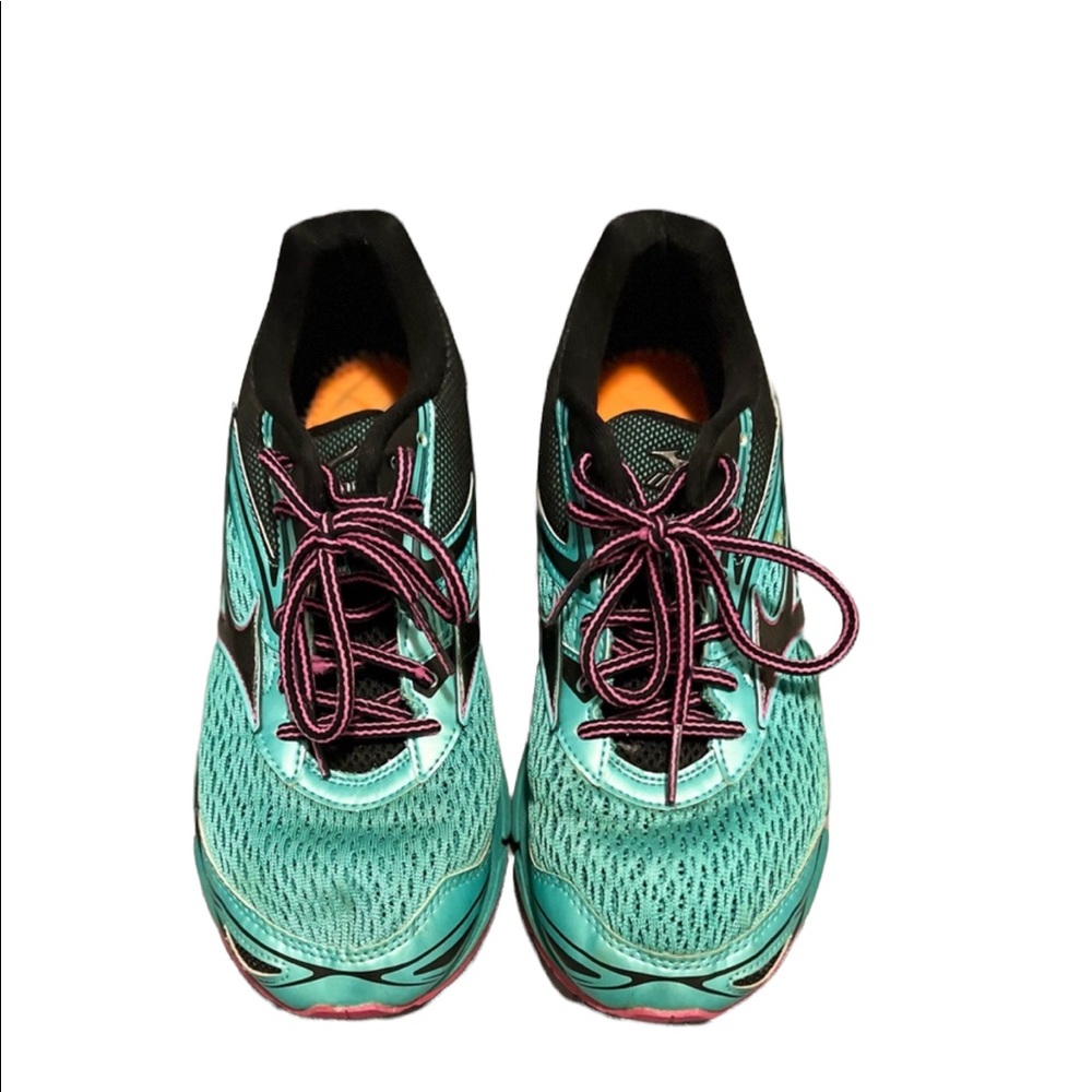 Mizuno Wave Rider 19